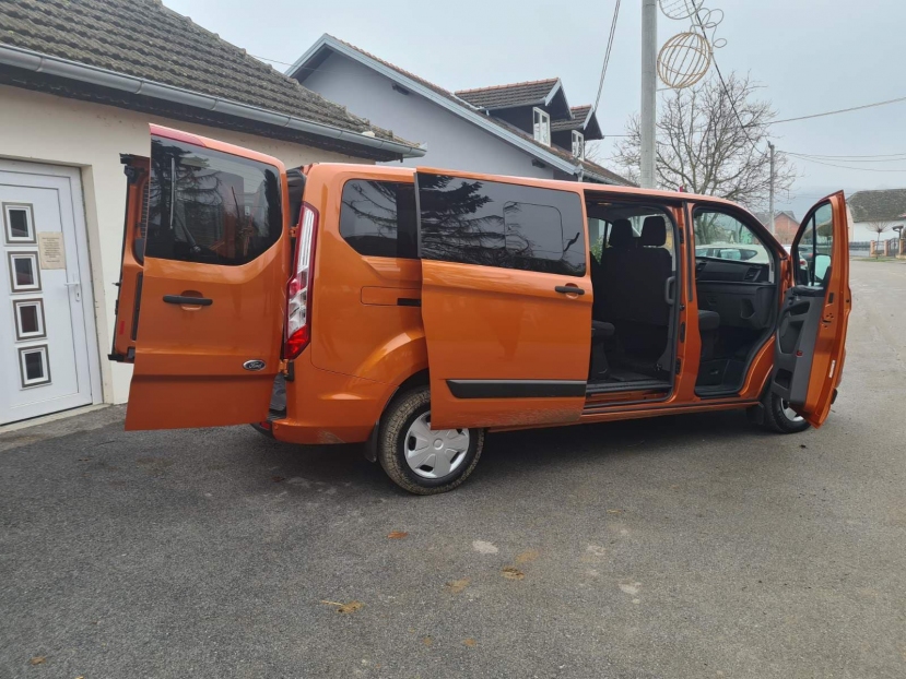 Prijevoz kombi vozilom odlazak u institucije (pošta, banka, ljekarna, k lječniku na preglede) u Beli Manastir